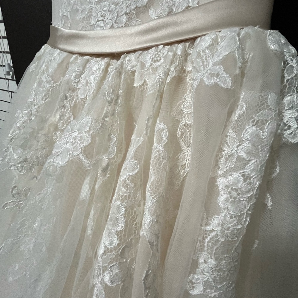 Beautiful Designer Lace Tulle Wedding Dress Sz 8/10 Corset Feminine Romantic - Picture 7 of 16